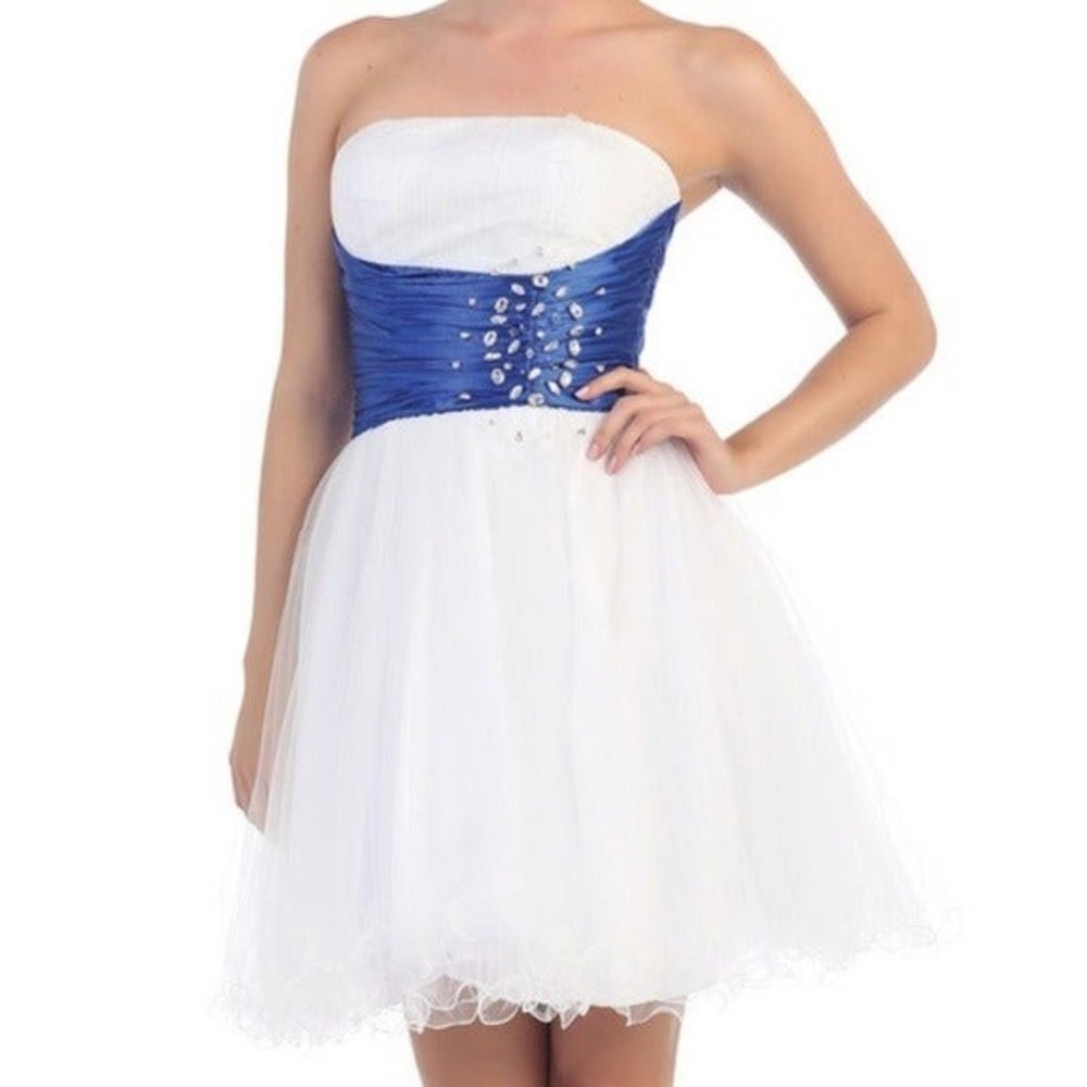 Nox Narianna Retro Chic Prom Mini Dress White Blue Formal Dress Sz M NWT